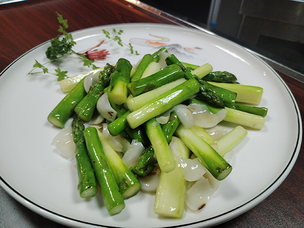 團(tuán)餐